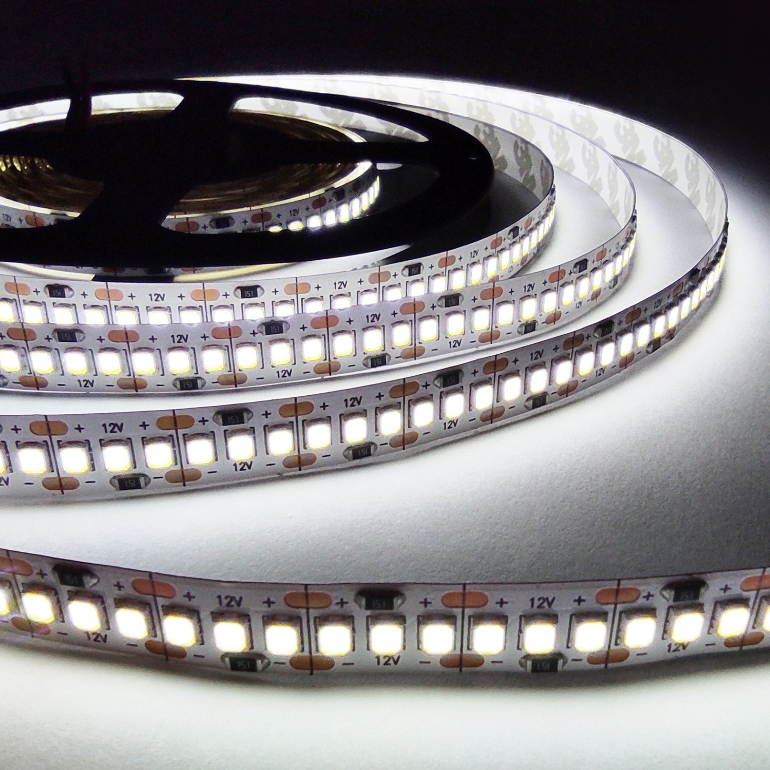 Св.лента Biom 12V-2835 240led/m-IP20 20W белая