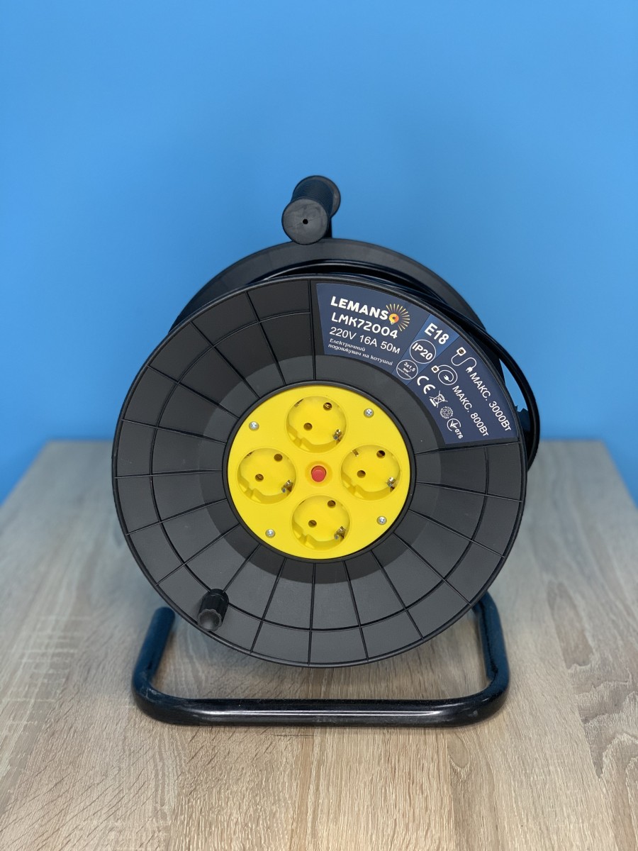 Катушка к 50м кабеля 4 гнезда 16A с/з Lemanso / LMK72001 защита от перегрузки
