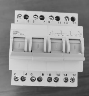 Переключатель напряжения 4р 63А 400V
